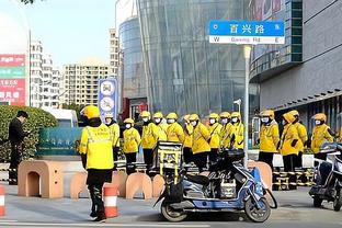 哈姆：雷迪什的脚踝在比赛中感到酸痛 因此今日只出战4分钟